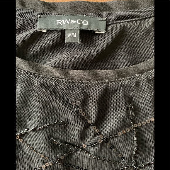 RW&Co sleeveless sequinned top - Picture 2 of 4